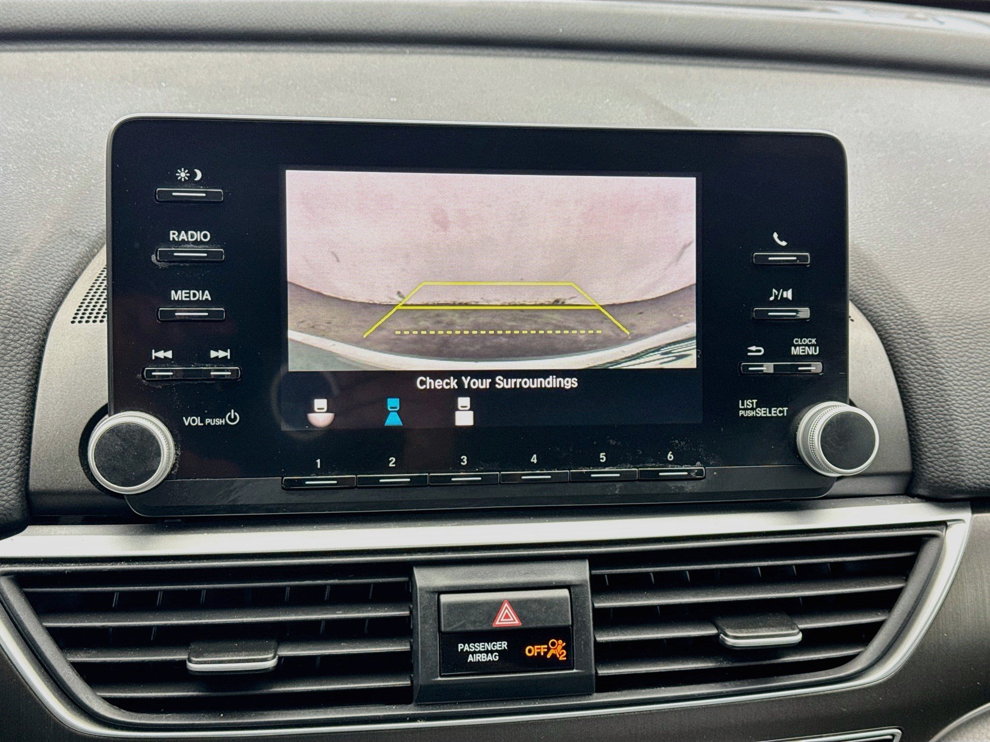 Used 2019 Honda Accord LX image 10