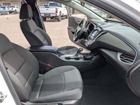 Used 2020 Chevrolet Malibu LS w/ Driver Confidence Package II FWD image 19