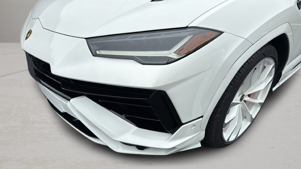 Used 2024 Lamborghini Urus S AWD/4WD image 9