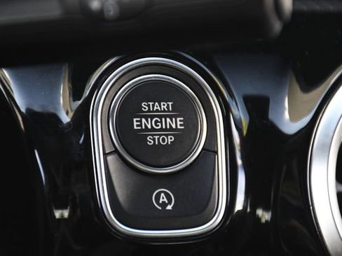 Used 2023 Mercedes-Benz CLA 250 image 19