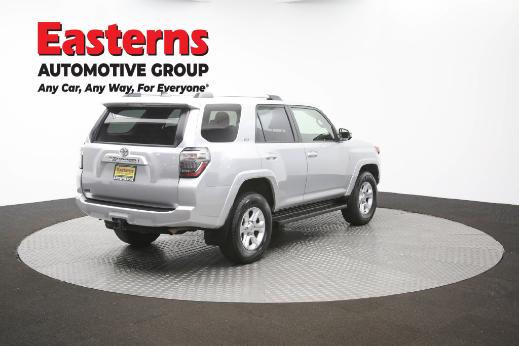 Used 2024 Toyota 4Runner SR5 AWD/4WD image 36
