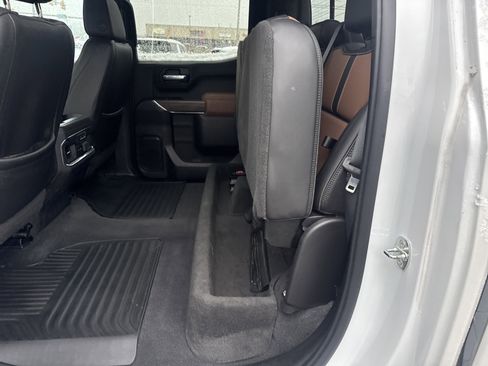 Used 2020 Chevrolet Silverado 1500 High Country w/ Technology Package image 13