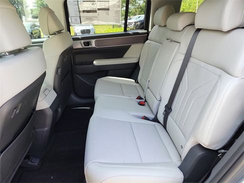 New 2025 Hyundai Santa Fe SEL image 15