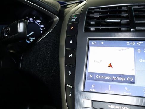 Used 2020 Lincoln MKZ Reserve w/ Elements Package image 34