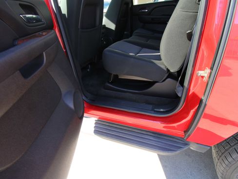 Used 2012 Chevrolet Avalanche LS w/ All-Star Edition image 20