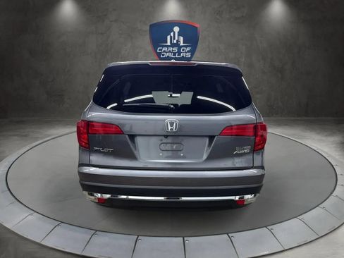 Used 2016 Honda Pilot Touring image 4