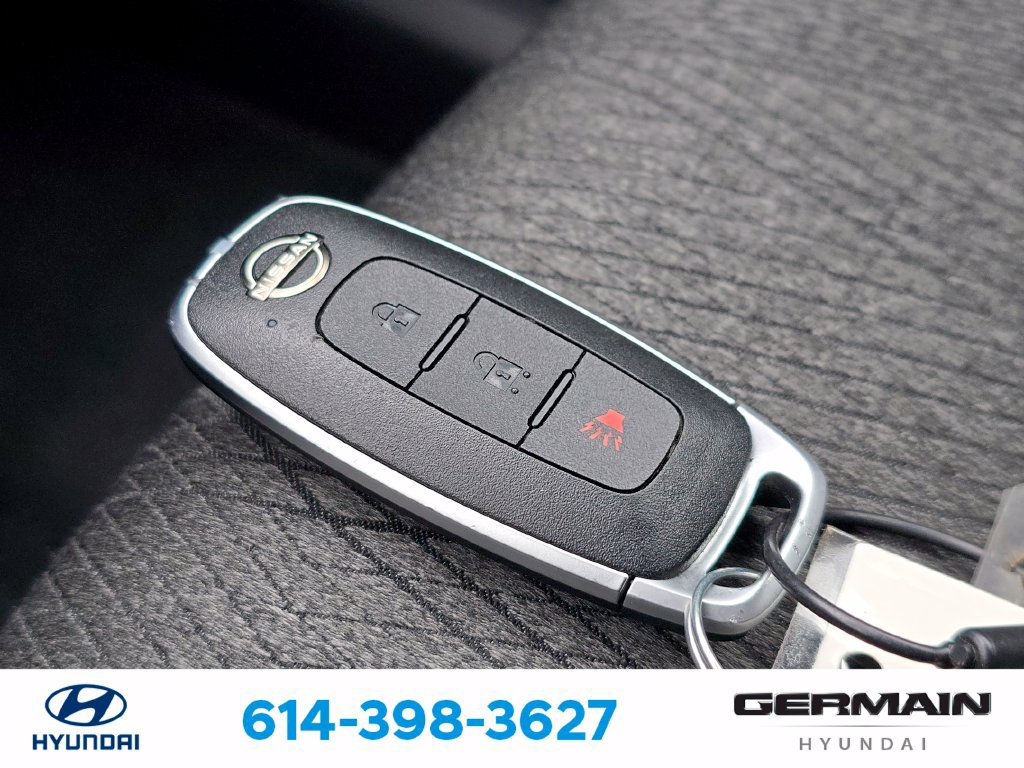 Used 2024 Nissan Rogue SV AWD/4WD image 34