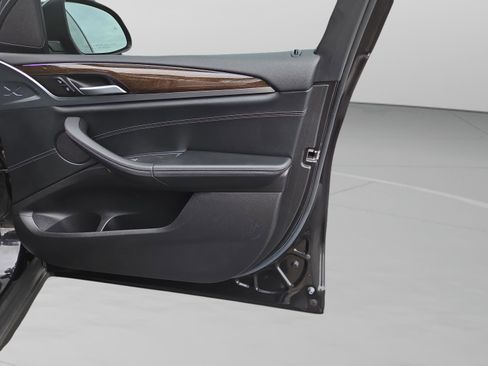 Used 2022 BMW X3 xDrive30i w/ Premium Package 2 image 38