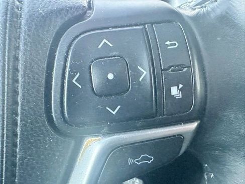 Used 2014 Toyota Highlander Limited w/ Driver Technology Package image 13