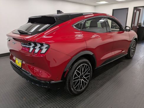 Certified 2024 Ford Mustang Mach-E Premium image 4