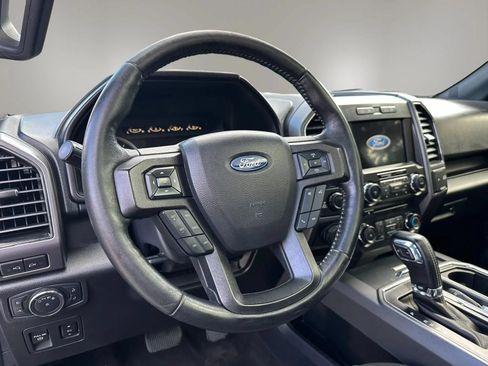Used 2018 Ford F150 XLT w/ Equipment Group 302A Luxury AWD/4WD image 11