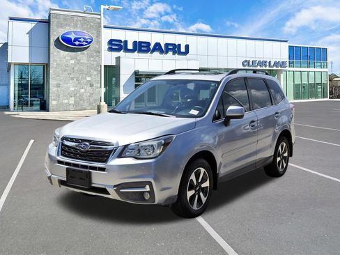 Used 2018 Subaru Forester 2.5i Limited AWD/4WD image 3