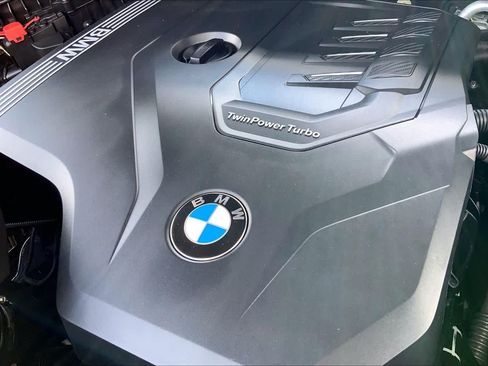 Used 2025 BMW X4 xDrive30i w/ Premium Package AWD/4WD image 33