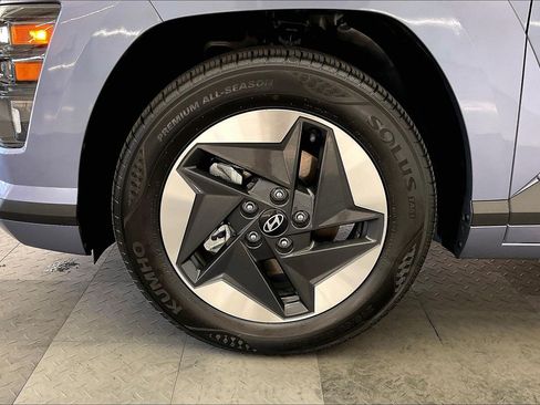 Used 2024 Hyundai Kona SE FWD image 8