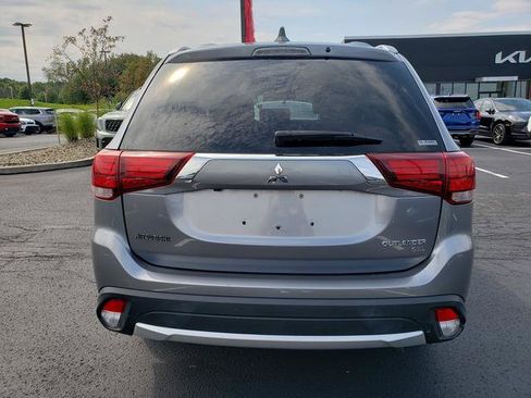 Used 2018 Mitsubishi Outlander AWD image 4