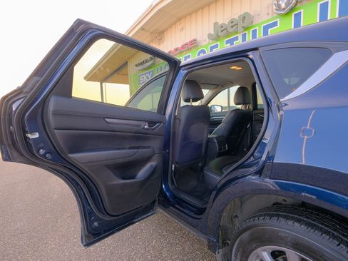 Used 2025 MAZDA CX-5 AWD 2.5 S w/ Select Package image 28