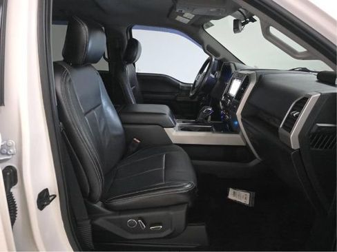 Used 2018 Ford F150 Lariat w/ Equipment Group 501A Mid RWD image 4
