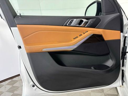 Certified 2023 BMW X5 xDrive40i w/ Executive Package image 10