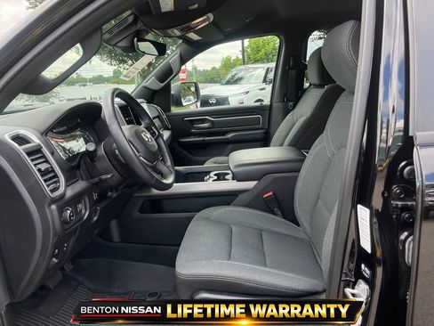 Used 2022 RAM 1500 Big Horn AWD/4WD image 11