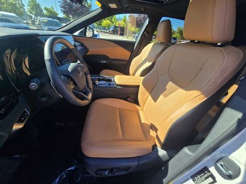Certified 2025 Lexus RX 350 w/ Convenience Package AWD/4WD image 22