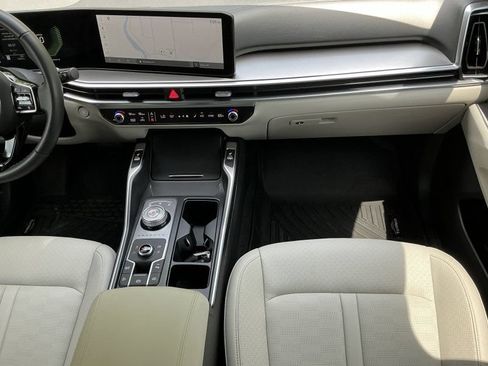 Used 2025 Kia Sorento EX w/ EX Panoramic Sunroof Package AWD/4WD image 18
