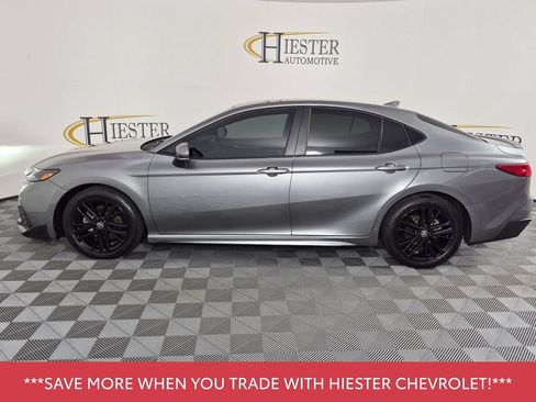 Used 2026 Toyota Camry SE w/ Multimedia Upgrade Package FWD image 7