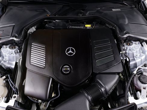 Used 2023 Mercedes-Benz C 300 4MATIC Sedan image 71