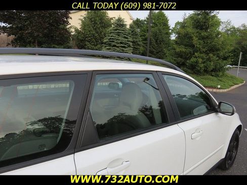 Used 2007 Volvo V50 T5 image 28