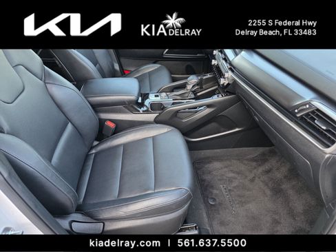 Certified 2023 Kia Telluride S w/ S Sunroof Package image 35