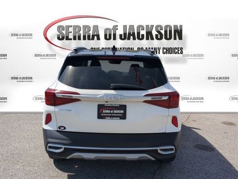 Certified 2022 Kia Seltos S image 7