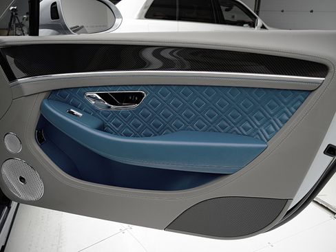 Used 2023 Bentley Continental GT S image 44