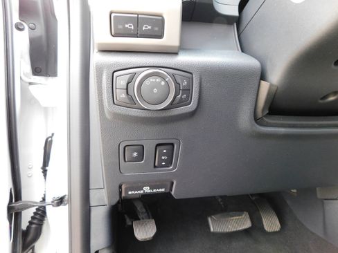 Used 2022 Ford F250 Lariat w/ Tremor Off-Road Package image 20