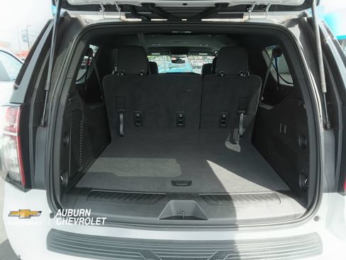 Certified 2022 Chevrolet Suburban LS AWD/4WD image 18