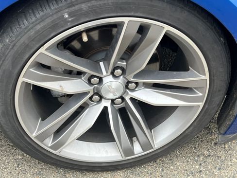 Used 2017 Chevrolet Camaro LT w/ RS Package image 12