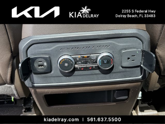 Used 2023 Ford Expedition King Ranch RWD image 17