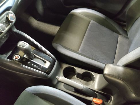 Used 2025 Nissan Versa SV FWD image 26