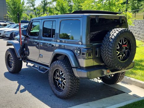 Used 2021 Jeep Wrangler Unlimited Sahara AWD/4WD image 12