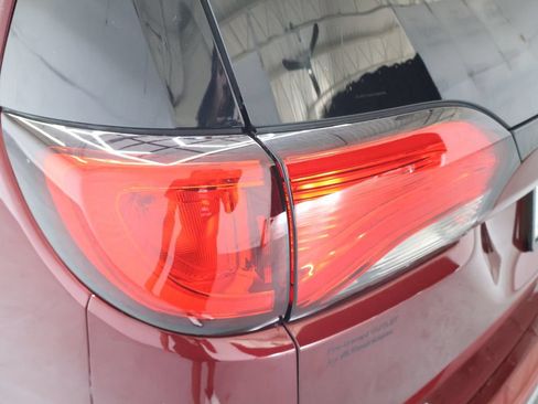 Used 2020 Chrysler Pacifica Touring-L Plus FWD image 34