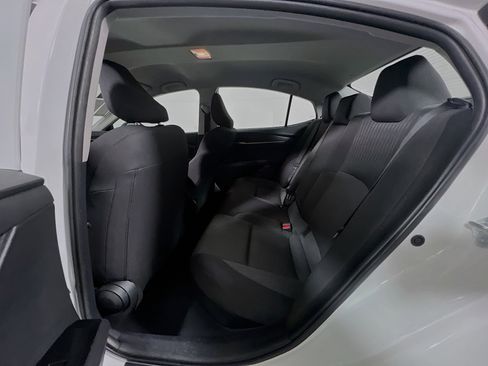 Used 2025 Toyota Camry LE image 29