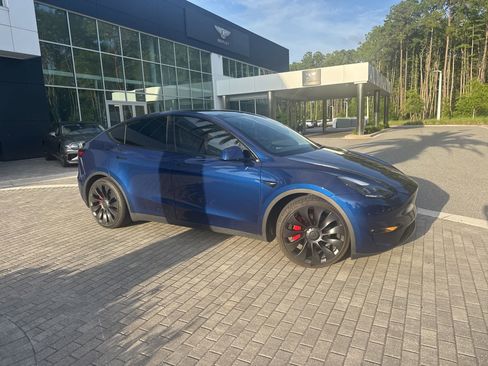 Used 2023 Tesla Model Y Performance AWD/4WD image 49