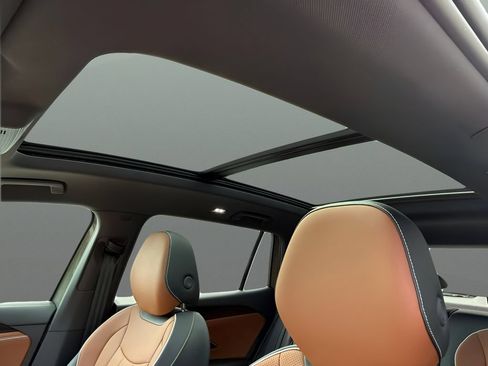 New 2026 Volkswagen Tiguan SEL R-Line AWD/4WD image 19