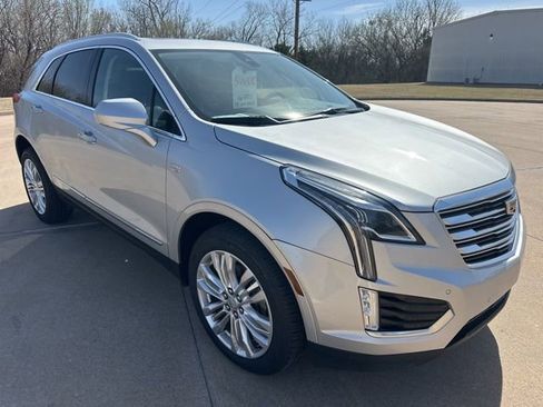 Used 2019 Cadillac XT5 Premium Luxury FWD image 7