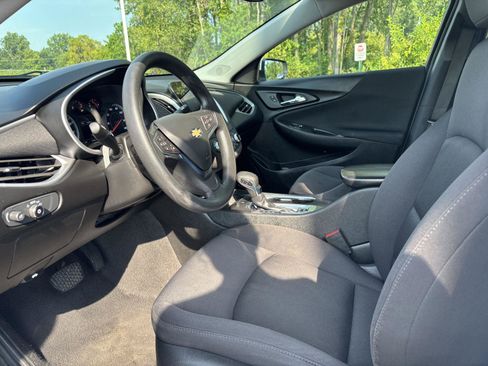 Used 2024 Chevrolet Malibu LT FWD image 14