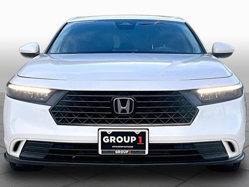 Used 2023 Honda Accord EX image 4