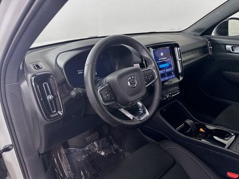 Used 2023 Volvo XC40 Recharge Plus AWD/4WD image 14