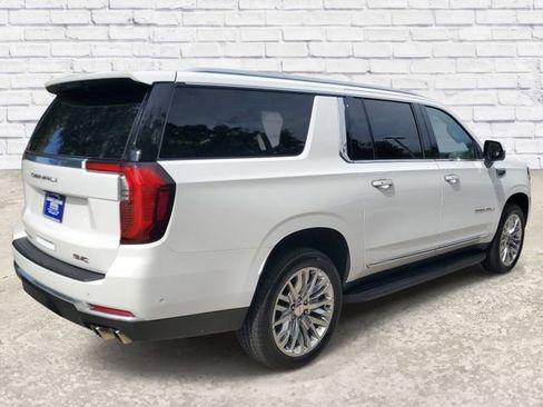 Certified 2025 GMC Yukon XL Denali AWD/4WD image 4