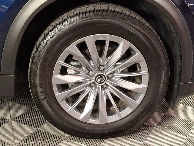 Used 2024 MAZDA CX-90 3.3 Turbo w/ Preferred Plus AWD/4WD image 11
