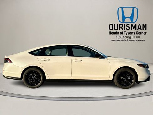 New 2025 Honda Accord SE image 2