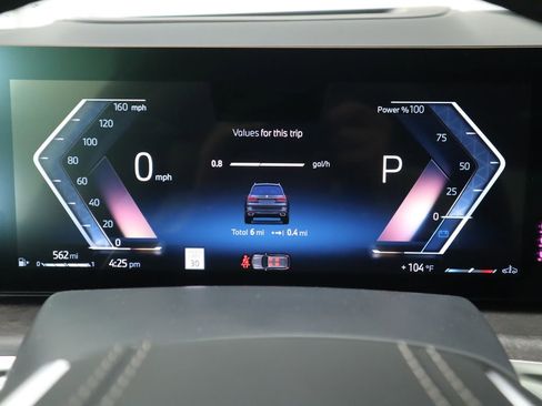 Used 2026 BMW X7 xDrive40i AWD/4WD image 35