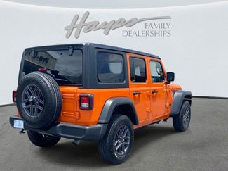 Used 2025 Jeep Wrangler Unlimited Sport AWD/4WD video 3